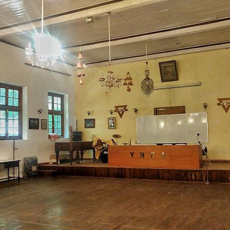 Ymca Tourist Hostel シムラー エクステリア 写真