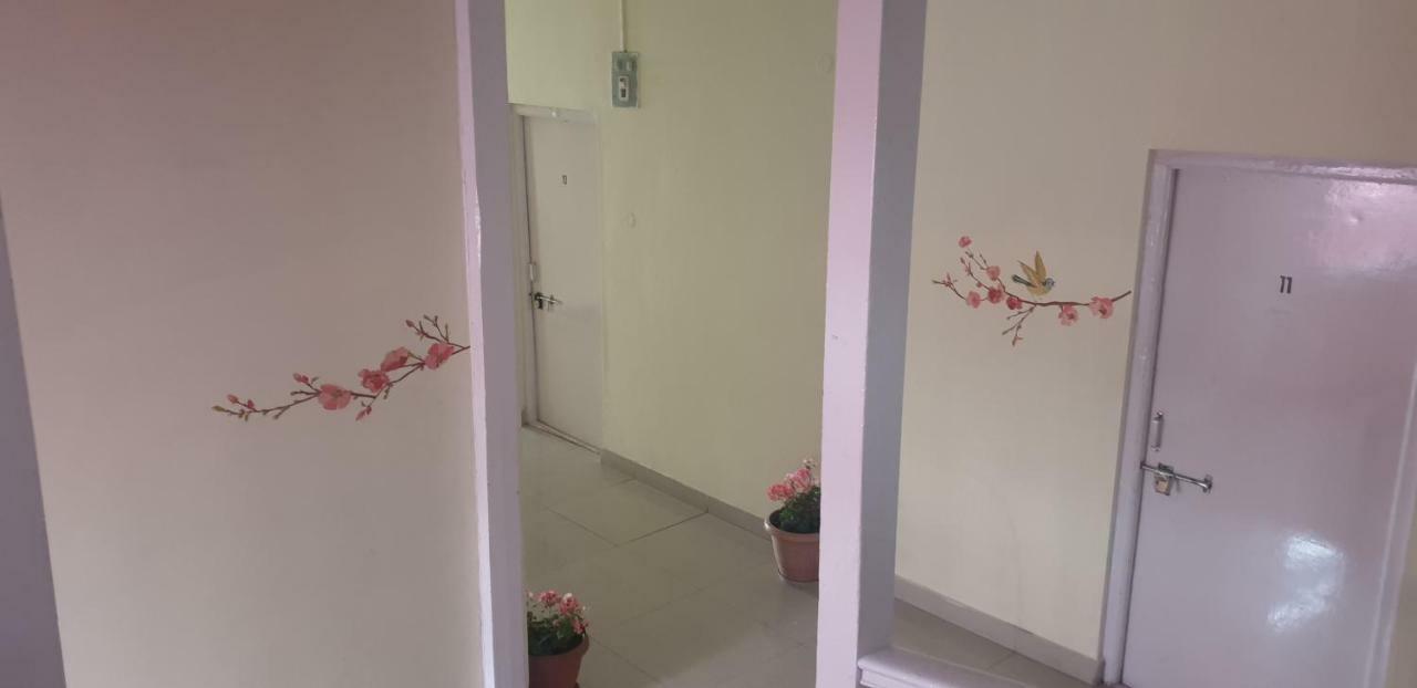 Ymca Tourist Hostel シムラー エクステリア 写真